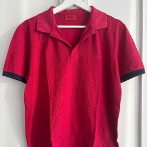 Red HUGO T-shirt